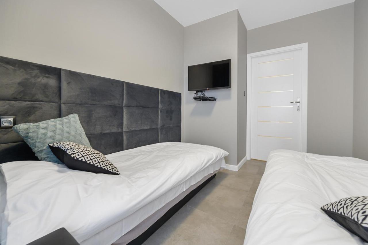 Gate Of City Centre Apartment By Pinpoint Lodz  Ngoại thất bức ảnh